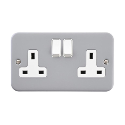 ELEX 2g 13a Metal clad Switched Socket